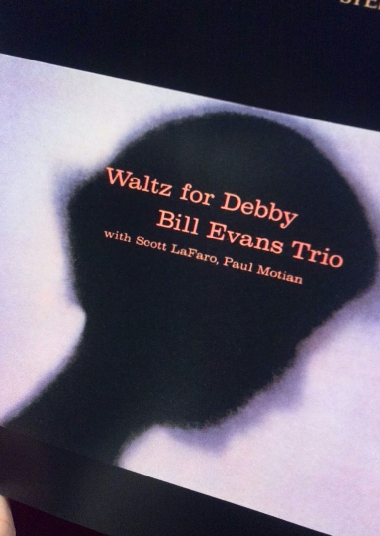 ビル・エヴァンス「ワルツ・フォー・デビー」のCDジャケット