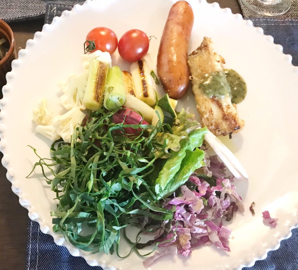 燻製ダイニング Ojiji 有機野菜食べ放題と燻製のメインディッシュが楽しめるランチ 東京都港区 浜松町 ねーさんらいふ